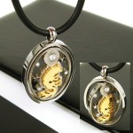 Man Spinner Gold Wolf Gmestone-Titanium Steel Necklace