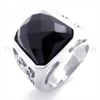 Zircon Hollowed Titanium Ring 19354