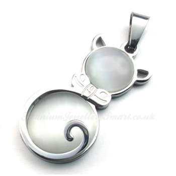 Silver Cats Eye Titanium Pendant Necklace (Free Chain)