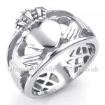 Hands Hugs Up Heart Titanium Ring