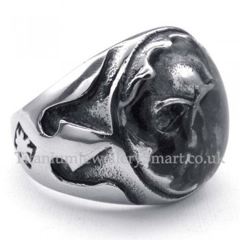 Titanium Skull Ring