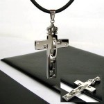 Noble Man CROWN Cross titanium steel Pendant -New-