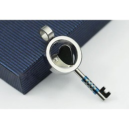 Fashion Mens Key-Shaped Titanium  Pendant - Free Chain