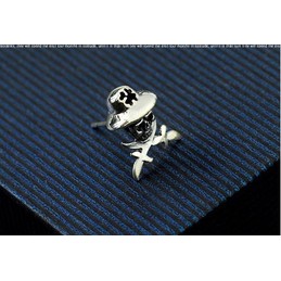 Pirate Skull-shaped Titanium Earrings