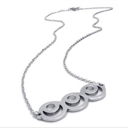 15.7 inch Titanium Silver Fashionable Necklace 18705
