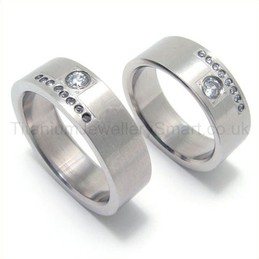 Diamonds Silvery Titanium Ring 10965