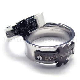 Fashionable Titanium Ring 16223