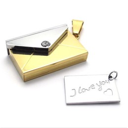 Gold Wallet Lovers Titanium Pendant 20816