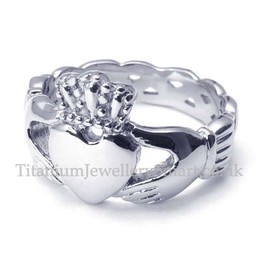 Imperial Crown Titanium Heart Ring