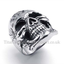 Titanium Skull Ring