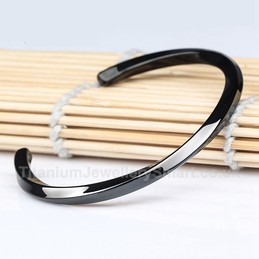 Titanium Black Bracelet