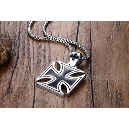 Men's Titanium Pendant 36 mm Black Sign of Templar PN-721