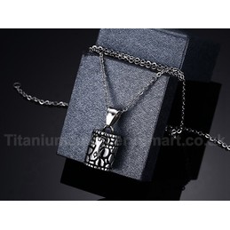 Unisex Titanium Pendant Crown PN-286